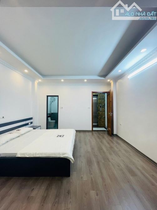 Nhà Đẹp 6 Tầng Thang máy ở Cầu Giấy, 35m, 9,3 Tỷ - 4