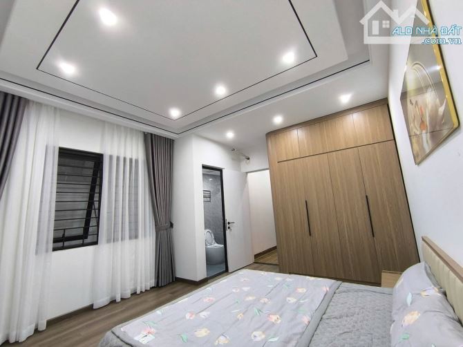 Bán Nhà | Tại Ngọc Thụy Long Biên | 5Tầng Mặt Tiền Hoa Hậu | Vị Trí Kim Cương | 6,2Tỷ - 4