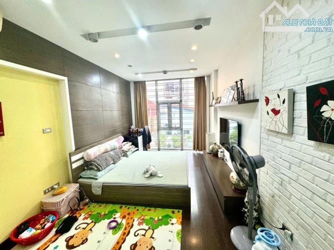 PHÂN LÔ THÁI THỊNH✨50M2 x 6T✨15.2 TỶ✨Ô TÔ VÀO NHÀ✨GẦN PHỐ✨ KINH DOANH TẤP NẬP - 4