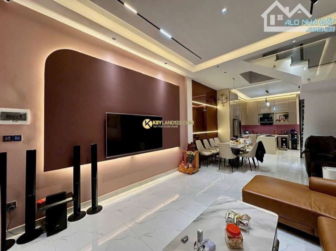 NHÀ PHỐ _ GIÁ TỐT HẺM Ô TÔ LỚN – MÊ LINH, P.9, ĐÀ LẠT - 4
