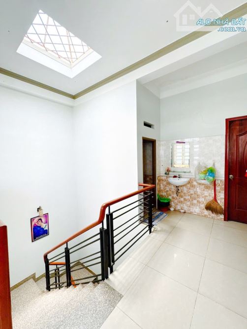 SIÊU PHẨM BÁN NHÀ ĐÚC 4 TẦM 5X16M HẺM 7M ĐƯỜNG LÊ VĂN QUỚI . GIÁ 6,95 TỶ TL - 4