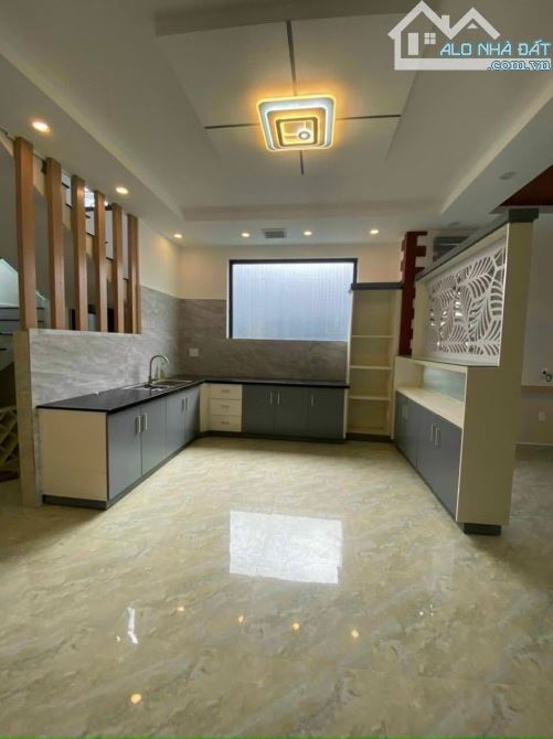 NHÀ ĐẸP TRUNG TÂM GIÁ 6,8 TỶ HẺM NGUYỄN SIÊU PHƯỜNG 7 ĐÀ LẠT - 4