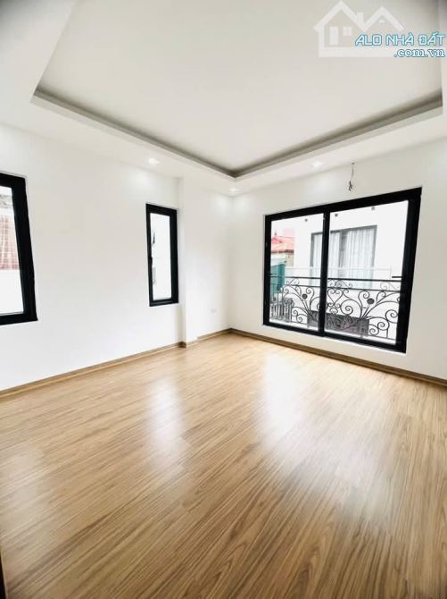 LÔ GÓC, OTO phố Định Công Thượng - Hoàng Mai 45m2 x 5 tầng, nhỉnh 12 tỷ. Có thương lượng. - 4