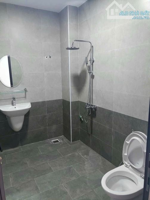 Giảm giá bán gấp Nhà đẹp đường Ngô Quyền, Đà Lạt giá 5.2 tỷ chỉ còn 4.6 tỷ - 4