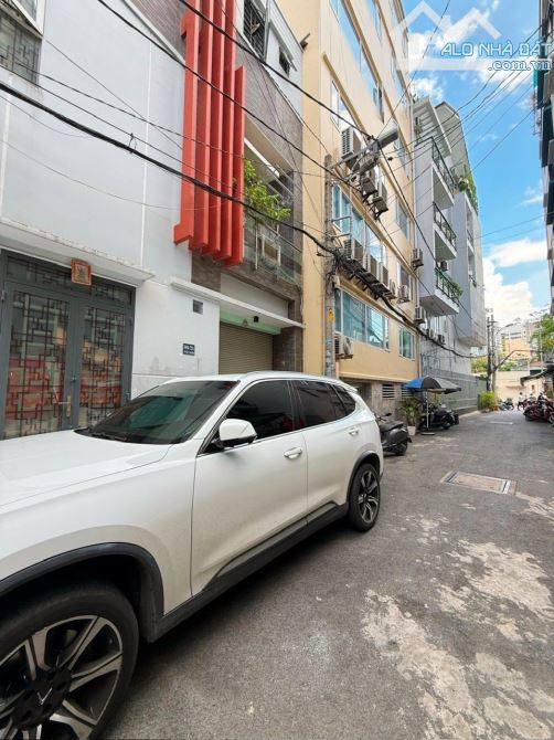 NHÀ KHU VIP SÂN BAY, 3 TẦNG 60M² NỞ HẬU, HXH TRÁNH, 6PN, KHU DÂN TRÍ CAO, CHỈ 13.2 TỶ - 4