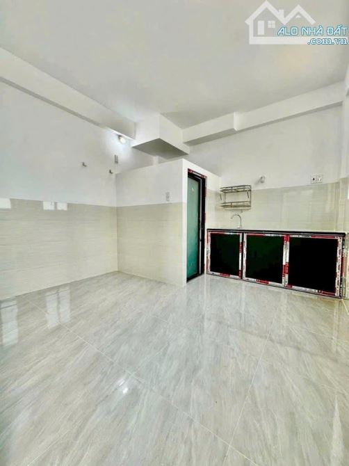 Bán toà nhà CHDV 6 tầng, DT 8.4X17M, 26 phòng tỷ suất lợi nhuận 7%/năm chỉ 17 tỷ 900 TL - 4