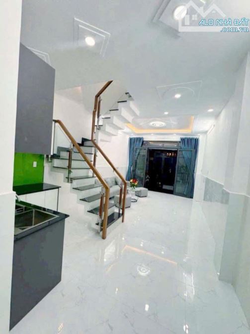 Bán nhà Phan Thị Hành, quận Tân Phú, 35m2, giá 3.85 tỷ - 3