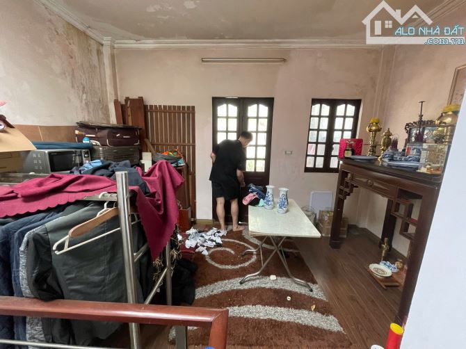 Cho thuê nhà MP Hàng Vôi: 31m2 x 5 tầng, MT: 5m, nhà mới, thông sàn, nguyên căn. - 4