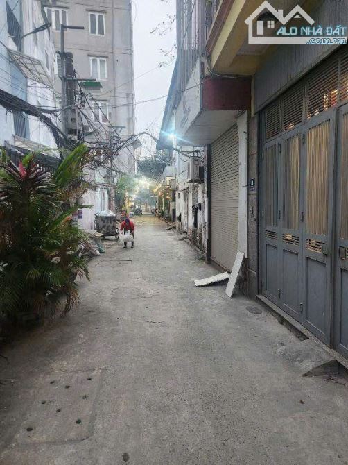 PHÂN LÔ CHÙA LÁNG - ÔTÔ - KINH DOANH DT 50m2 4 tầng MT 4.6m Giá 15.5 tỷ - 4
