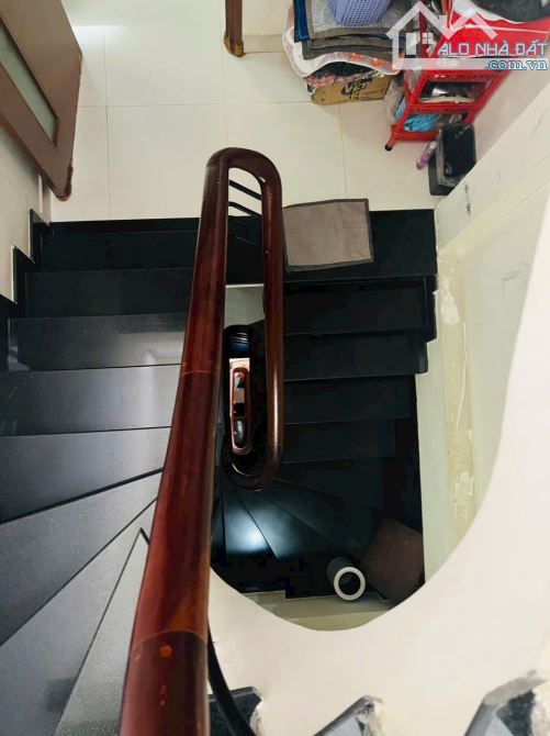 Ô TÔ NGỦ TRONG NHÀ – TRUNG TÂM BÌNH THẠNH – HẺM TRẢI NHỰA 6M – 5 TẦNG - 6.8 TỶ - 4