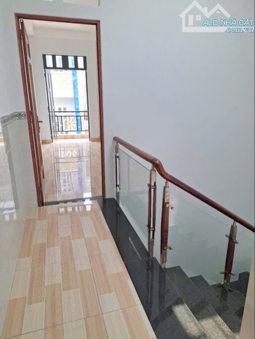 VỊ TRÍ ĐẸP - SÁT NGAY MẶT TIỀN - HẺM XE TẢI 6M THÔNG - GIÁP TÂN PHÚ - NGAY NGÃ TƯ 4 XÃ - 4