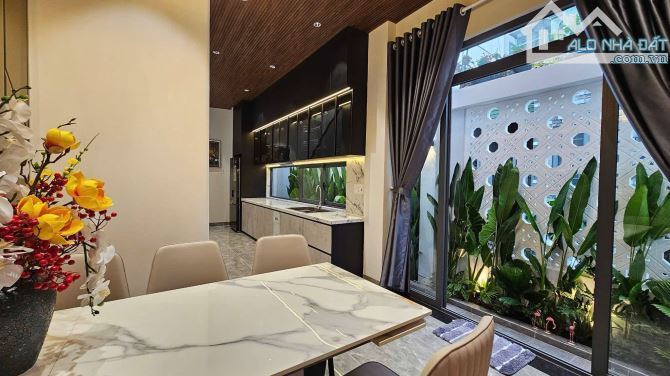 Căn góc 2 mt hẻm thông - 4 tầng - 60m2 - Huỳnh Tấn Phát, Phú Mỹ, Quận 7 - 4
