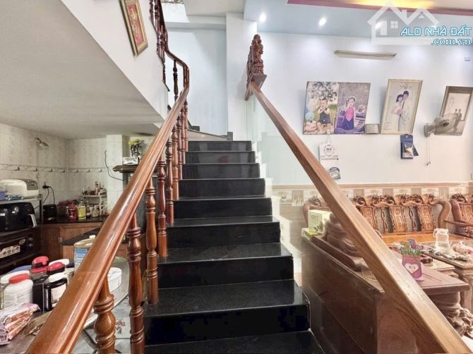 MẶT TIỀN KINH DOANH – GẦN CHUNG CƯ AN LỘC P17 GÒ VẤP -3 TẦNG – 60M2 – NỞ HẬU – NHỈNH 7 TỶ - 4