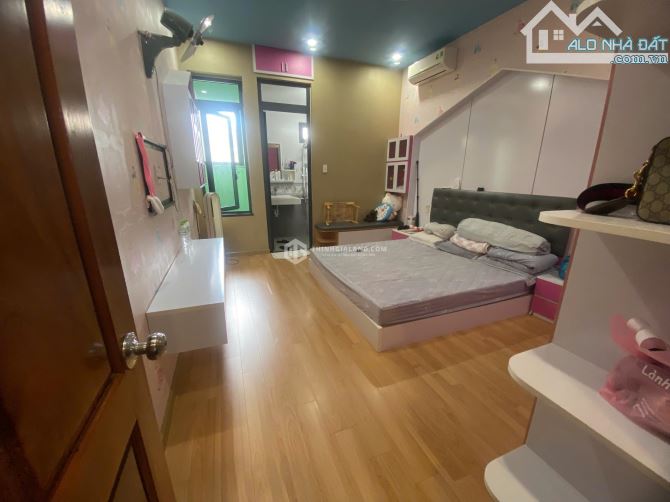 BÁN NHÀ 3 TẦNG VÀO Ở LUÔN_MẶT TIỀN NGUYỄN THIỆN THUẬT_ĐƯỜNG RỘNG_GIÁ 8 TỶ - 4