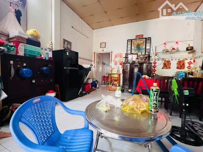 Bán nhà mặt tiền quận 8 siêu rẻ - 4