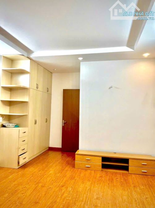 BÁN NHÀ 1 TRỆT 2 LẦU FULL NỘI THẤT HXH – NGUYỄN THỊ KIỂU SAU LƯNG ST MÊTRÔ CHỈ 5,29 TỶ - 4