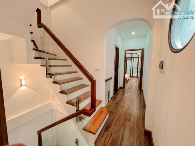 Trương Định- Hoàng Mai, Nhà đẹp ở ngay, Sân xe máy riêng, 3 mặt thoáng - 4