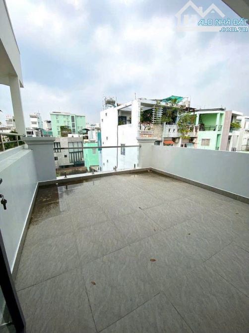 NHÀ ĐẸP HOÀ HƯNG  - HẺM THÔNG 5M - NGAY TRUNG TÂM QUẬN 10! - GIÁ NHỈNH 11 Tỷ - 4