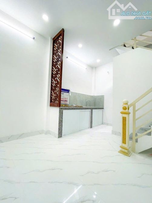 Bán nhà Tân hoà đông - Quận 6 - hẻm oto - 2 tầng mới đẹp chỉ hơn 2 tỷ - 4