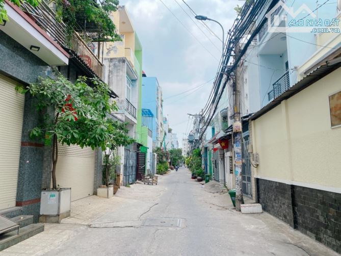 CHỦ GẤP BÁN - HXT 8M - NGAY NGÃ TƯ BỐN XÃ - LÊ VĂN QUỚI - 4 TẦNG - 70M2 - 7 TỶ HƠN XÍU - 4