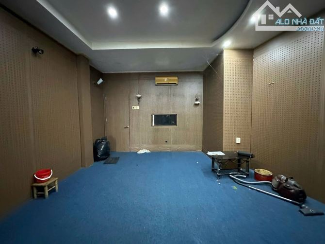 🏷 [Chốt nhanh giá tốt] Nhà HXH– Trung tâm Đề Thám Quận 1– Ngang 7.2m hiếm có – 96m² - 4