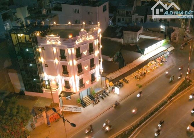 TOÀ NHÀ 5 TẦNG MT PHẠM VĂN ĐỒNG 90m2 - THU NHẬP HƠN 1 TỶ/NĂM - GIÁ 25.9T - 4