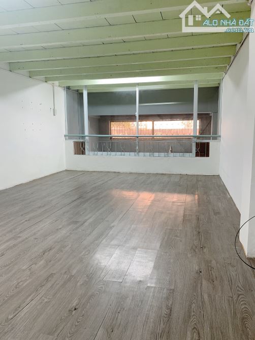 Nhà MTKD Đội Cung Q11, 3.5x12, 2 lầu trống suốt 13tr - 4