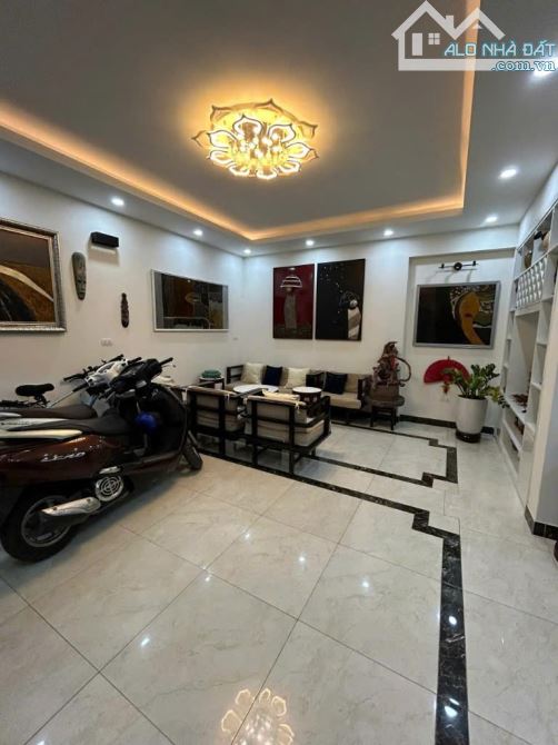 SIÊU PHẨM BA ĐÌNH- NGÕ RỘNG THOÁNG- 50M RA PHỐ - GIẾNG TRỜI CÓ THỂ LẮP THANG MÁY GIA ĐÌNH- - 4