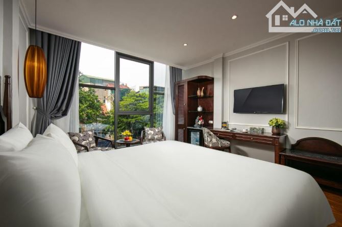 Dòng tiền 20 tỷ/ năm - Giảm gấp 30 tỷ -  Khách sạn Quán Thánh 152m2 MT 7.3m. Giá 145 tỷ - 5