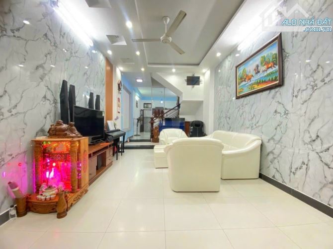 Bán nhà 4 tầng, xe oto trong nhà, 70m2, Lê Đức Thọ, P6 Gò Vấp, SHR - 5