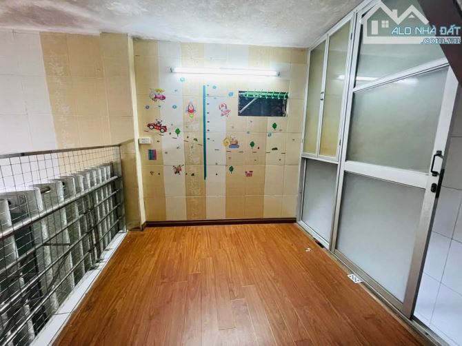 Dương Văn Bé Hai Bà Trưng lô góc 22m, 4 tầng,  mt 3,1m, 3,8 tỷ - 5