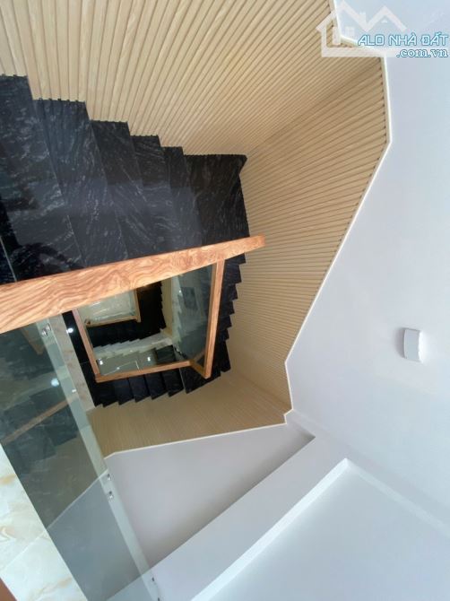 BÁN NHÀ BÌNH TÂN NHÀ ĐẸP Ở LIỀN HXH 130 LÊ ĐÌNH CẨN 55M2 CHỈ 5,6xTỶ (TL) - 5