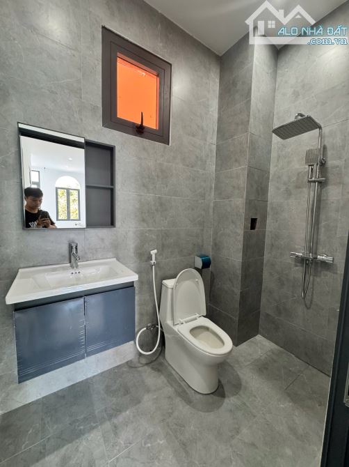 Nhà đẹp mới 100% hẻm lê duẩn gần cao đẳng sư phạm đak lak - 5