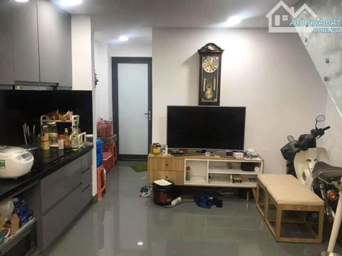 Bán nhà xây theo kiểu căn hộ đang có dòng tiền 19tr 1 tháng - 5