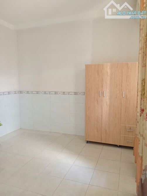 NHÀ 2 TẦNG HẺM 2/4 NGAY CẠNH TRƯỜNG TIỂU HỌC VĨNH HẢI GIÁ CHỈ 2.8 TỶ - 5