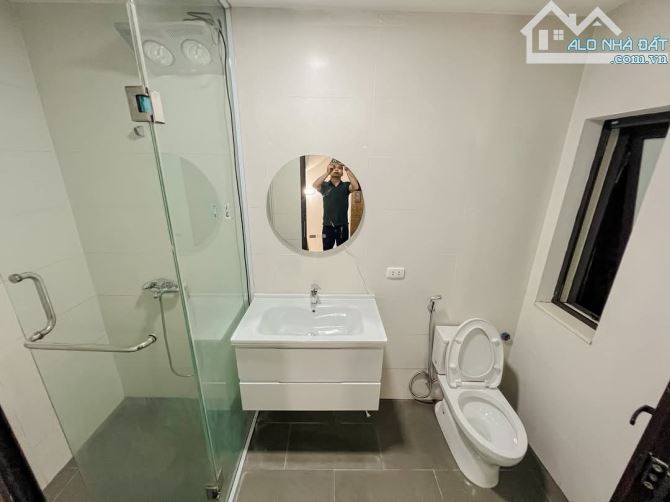 Nhà đẹp mới thang máy, mặt ngõ phân lô Hoàng Văn Thái, kdoanh đỉnh, 50m2 sổ. Giá 21.5 tỷ - 5