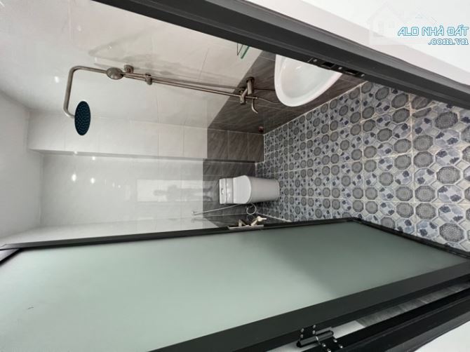 NHỈNH 5 T.Ỷ - 44M2 - 4 TẦNG - FULL NỘI THẤT - QUANG TRUNG , PHƯỜNG 12, GÒ VẤP. - 5