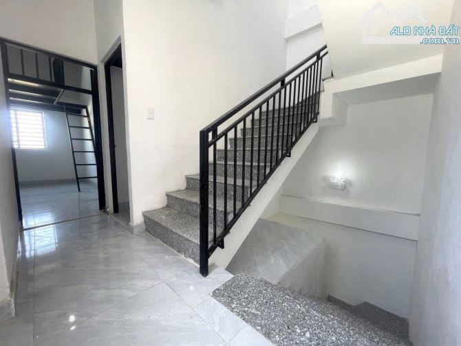 Bán Toà Trọ 3 tầng Mới Xây Hoàng Diệu | 17 phòng | Dòng Tiền 50tr/tháng | Giá 5,9 tỷ - 5