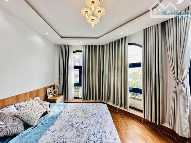 Nhà đẹp siêu phẩm trên đường Nguyễn Văn Khối, Phường 9 - 5