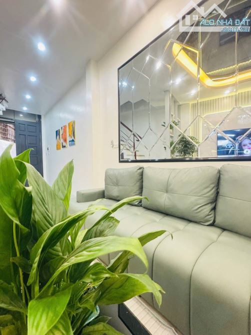 Tôi bán nhà phố PHẠM NGỌC THẠCH XÃ ĐÀN 6T thang máy Lô Góc 50m ra phố ngõ thông KD 45tr/th - 5