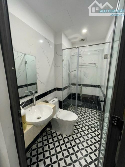 Siêu phẩm. Bán nhà Khương Đình, Thanh Xuân. 61m2 x 6 Tầng. THANG MÁY. Ô TÔ. KD. 15 tỷ 9 - 5