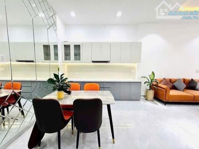 Nhà đẹp ở ngay chợ, trường Pla sát tây hoà 91m_3pn nhỉnh 5T,đẹp - 5
