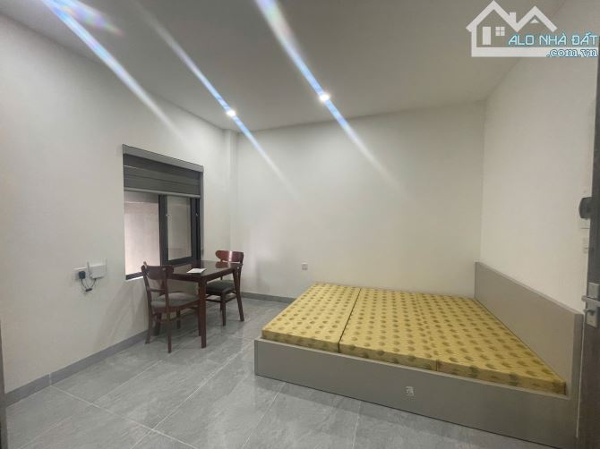 Bán toà căn hộ cho thuê Dòng Tiền phố Tôn Thất Tùng, Đống đa DT130mx8 tầng giá 37 tỷ - 5