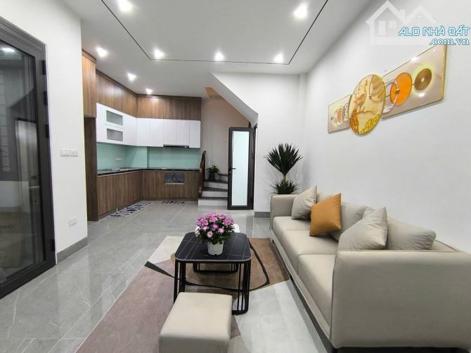 Bán Nhà | Tại Ngọc Thụy Long Biên | 5Tầng Mặt Tiền Hoa Hậu | Vị Trí Kim Cương | 6,2Tỷ - 5