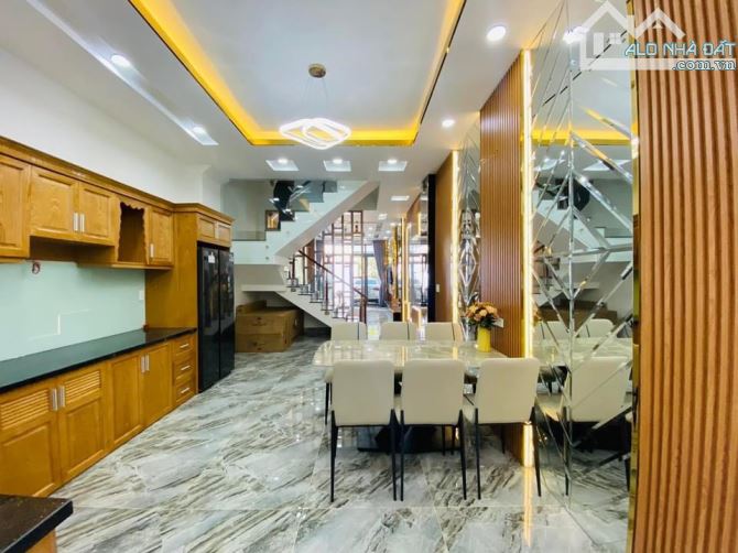Bán nhà ở đường Trần Quốc Toản, phường Võ Thị Sáu, quận 3, giá 3 tỷ 100 triệu - 5