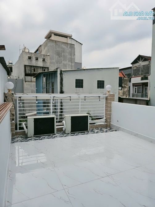Bán nhà Cách Mạng Tháng 8, gần ngã tư Bảy Hiền, Tân Bình, 4 tầng mới, chỉ hơn 2 tỷ - 5