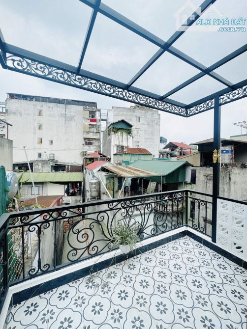 BÁN NHÀ TÔN ĐỨC THẮNG –ĐỐNG ĐA DT 30M2 5TẦNG GIÁ 6.15TỶ - 5