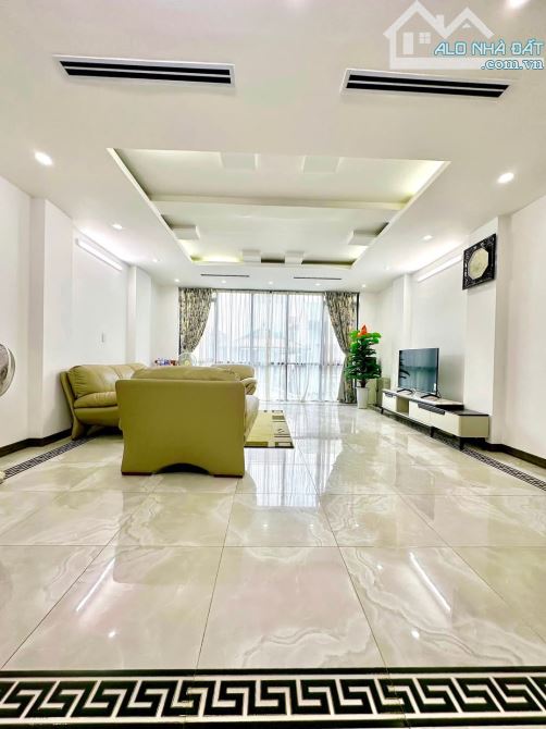 Bán tòa nhà 9 tầng tại đường Nguyễn Xiển, Thanh Xuân, cho thuê 65tr/ tháng, chỉ 27 tỷ. - 5