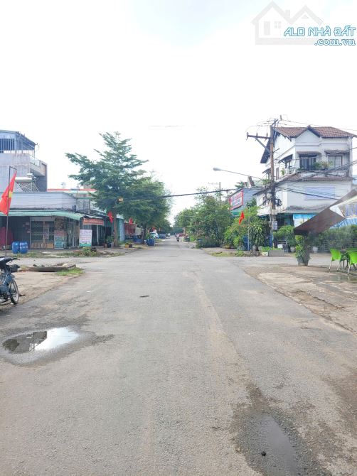 Bán dãy trọ 5x32.5m, đường D1 KDC Thuận Giao, thu nhập 9tr/th - 5