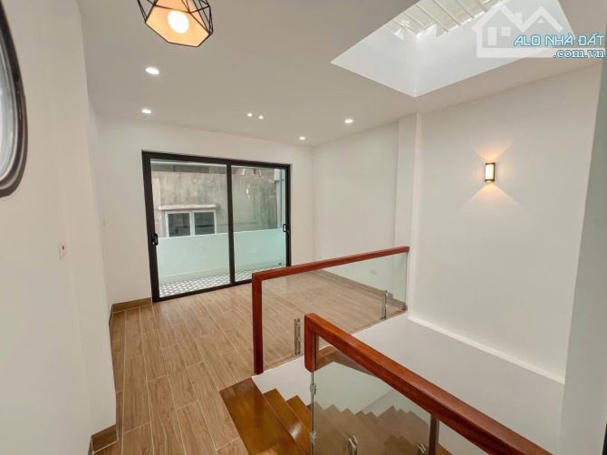 Trương Định- Hoàng Mai, Nhà đẹp ở ngay, Sân xe máy riêng, 3 mặt thoáng - 5